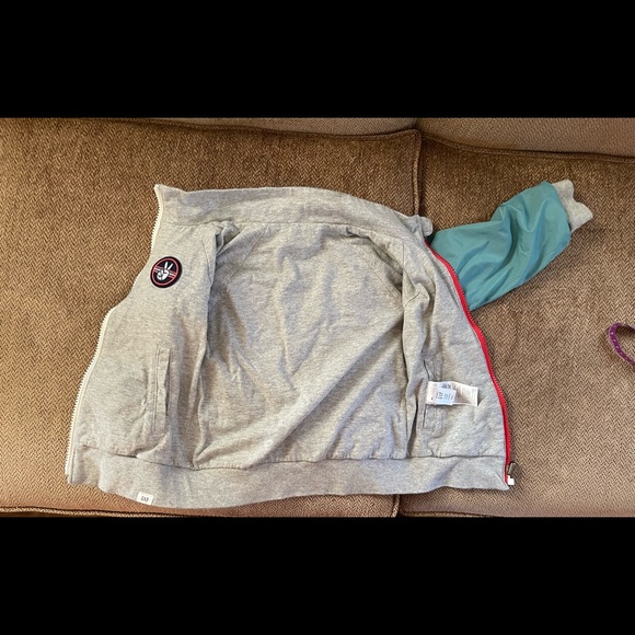Gap reversible 3T jacket. Unisex. Bundle for deals - Picture 3 of 4